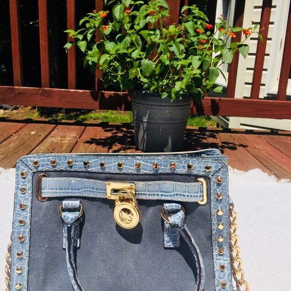 Michael Kors} Studded JeanHamilton - Picture 4 of 7